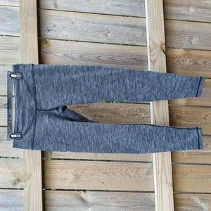 🏵️ Lululemon Variegated Knit Heather Black Leggings